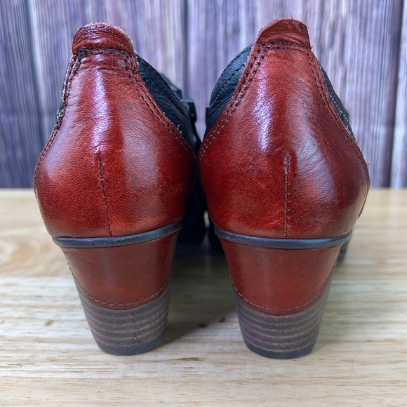 ⭐️Spring Step L'Artiste Arabella Ankle Booties Side Zip Red/Black Sz 35/4 - Picture 5 of 9
